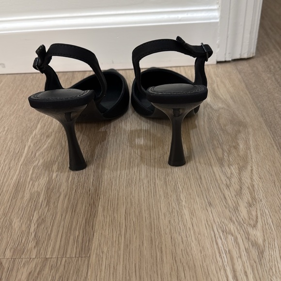 ASOS DESIGN Simmer slingback stiletto mid shoes in black - Picture 7 of 11